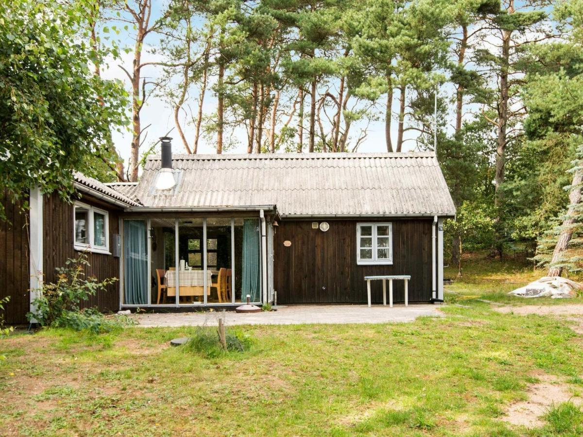 7 Person Holiday Home In Kolind Quarto foto